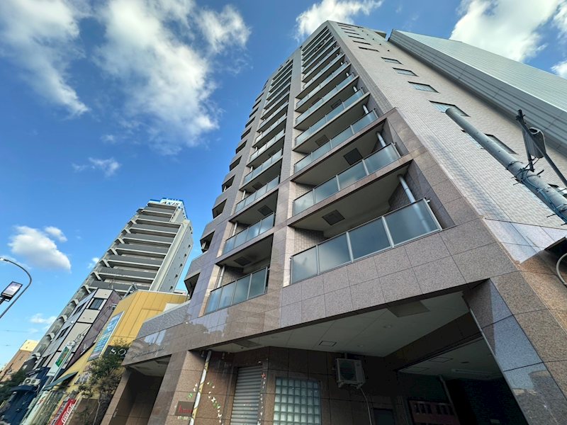 ロイヤルヒル神戸三ノ宮IIの外観