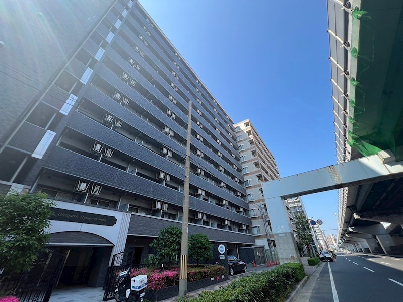 グレンパーク兵庫駅前の外観