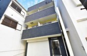 尼崎市東七松町１丁目の賃貸マンションの外観