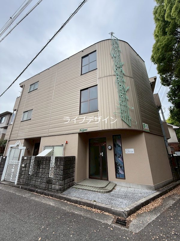 尼崎市東園田町２丁目の賃貸マンションの外観
