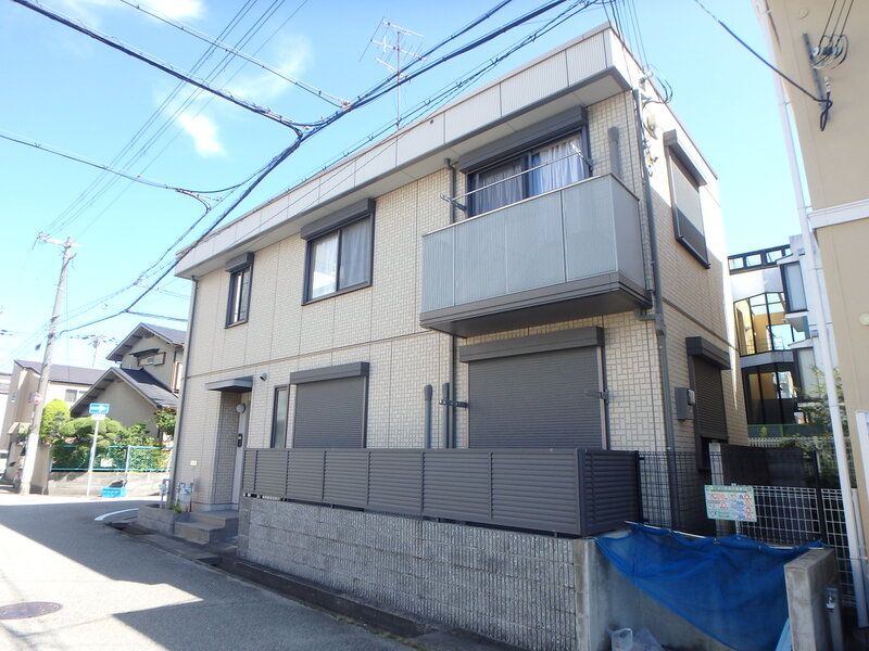 西宮市田代町の賃貸アパートの外観
