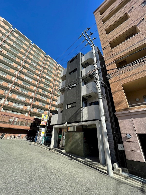 神戸市灘区森後町３丁目の賃貸マンションの外観