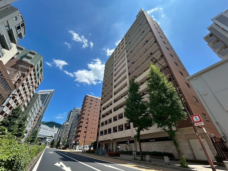 エステムコート三宮山手IIソアーレの外観