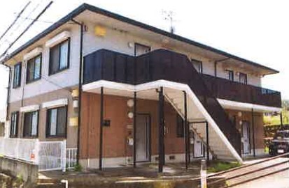 神戸市東灘区住吉山手８丁目の賃貸アパートの外観