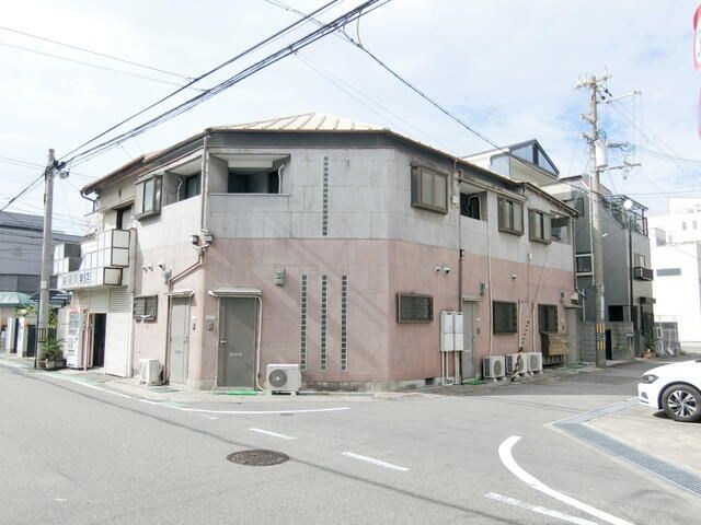 西宮市鳴尾町３丁目の賃貸アパートの外観