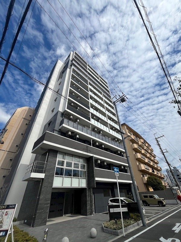 エステムコート新大阪XIVアイシーの外観