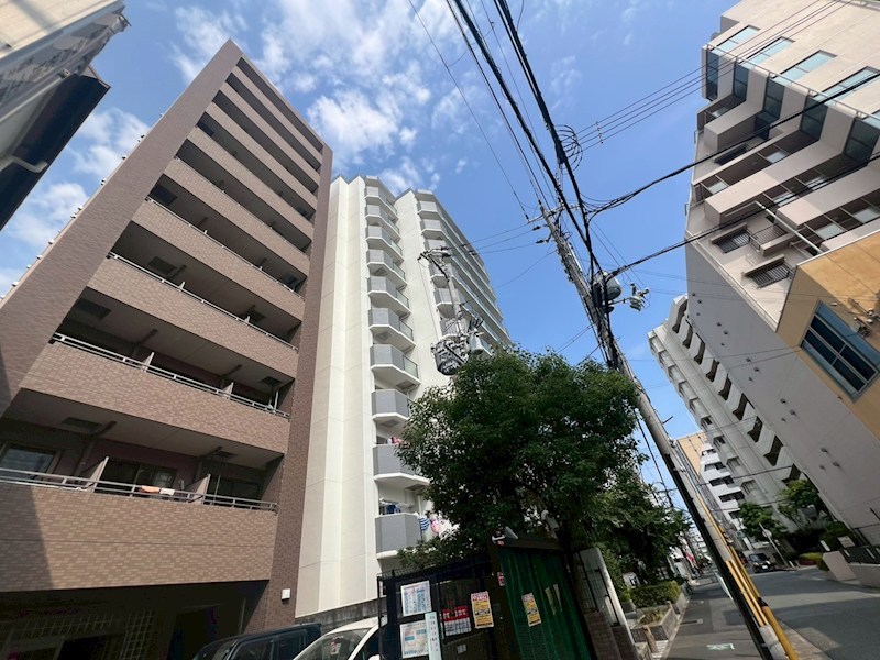 アスライフ湊川公園の外観