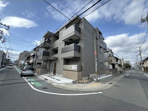 Keyビレッジ東鳴尾の外観