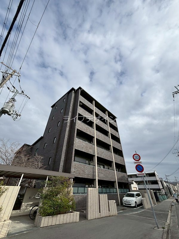 ハイズコート武庫川の外観
