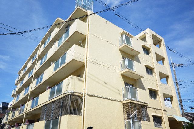 リブラン新北野の外観