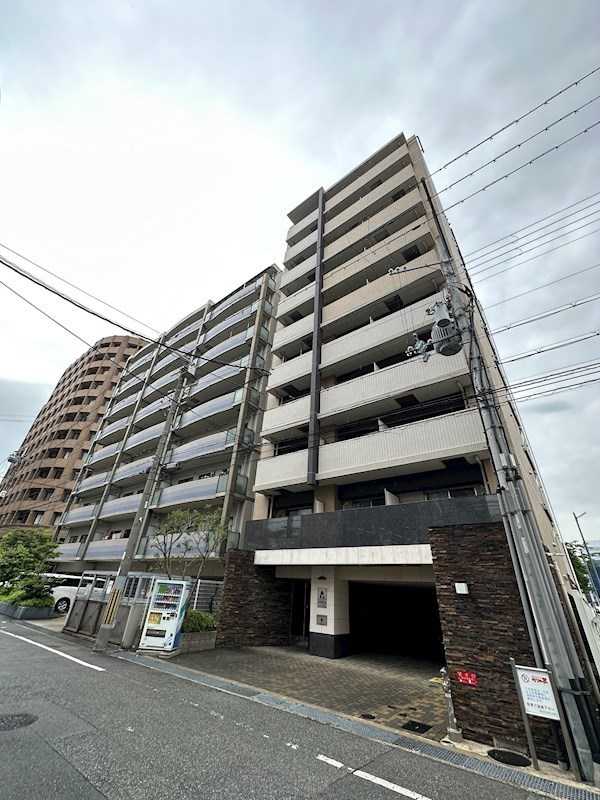 アスリート江坂II番館の外観