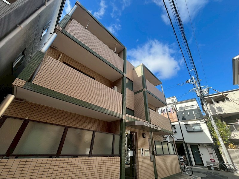 ＣＯＭＨＯＵＳＥIの外観