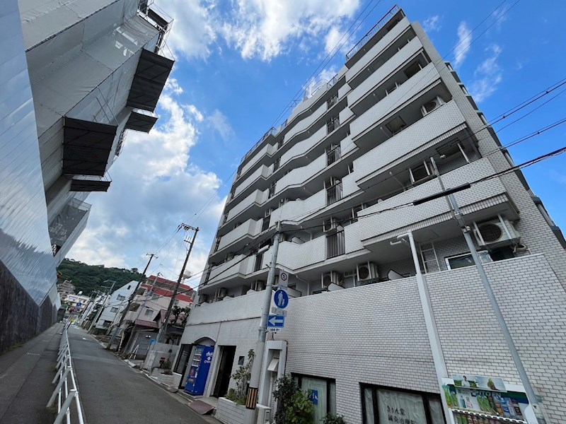 アルテハイム神戸県庁前の外観