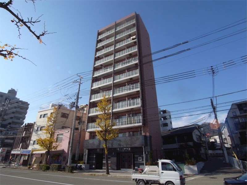 ララプレイス三宮東アスヴェルの外観