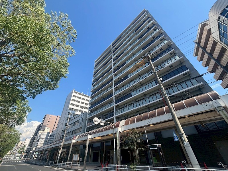 GENOVIA神戸湊川公園の外観