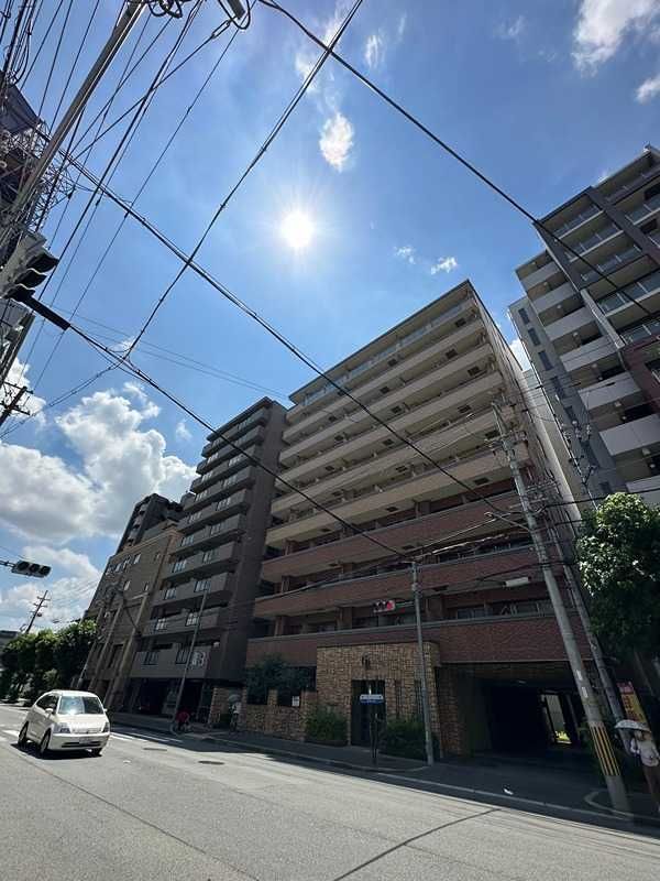 グランシス江坂の外観