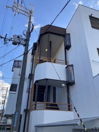 小中島ハイツの外観