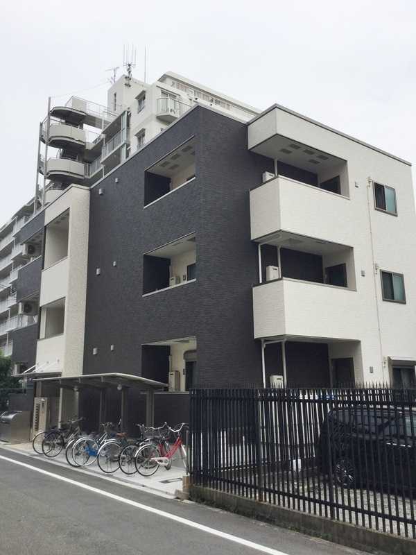 フジパレス瑞光VIII番館の外観