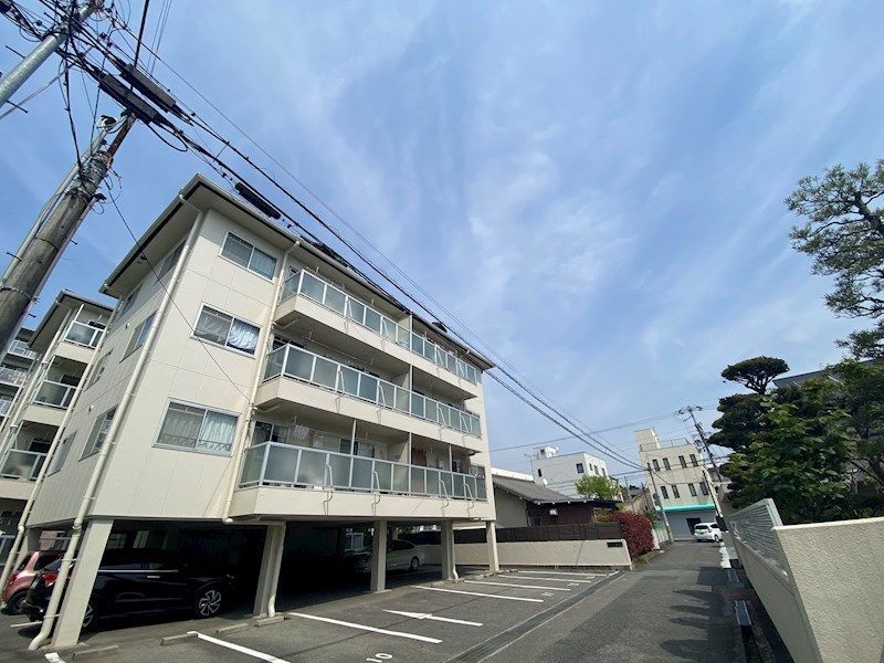 メゾン嵐山の外観