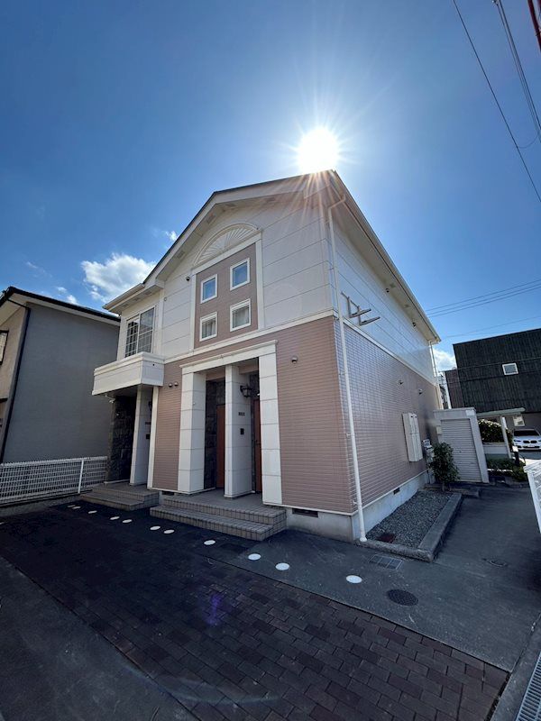 ピュアハウスの外観