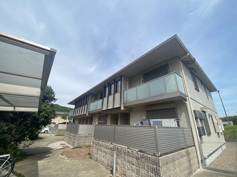 プロヌーブ砥堀の外観