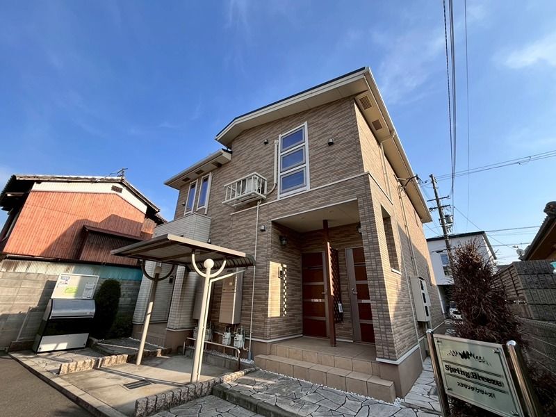 スプリング　ブリーズの外観