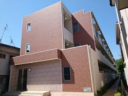 ディアコート小曽根の外観