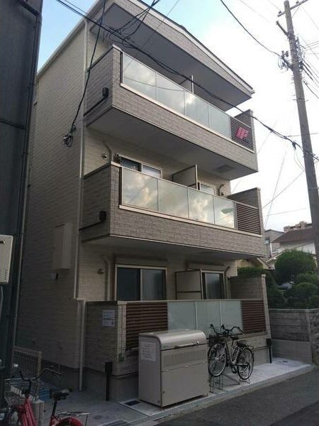 F asecia Merveilleの外観