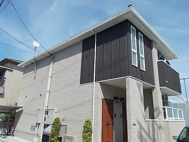 アルンドー・インディカの外観