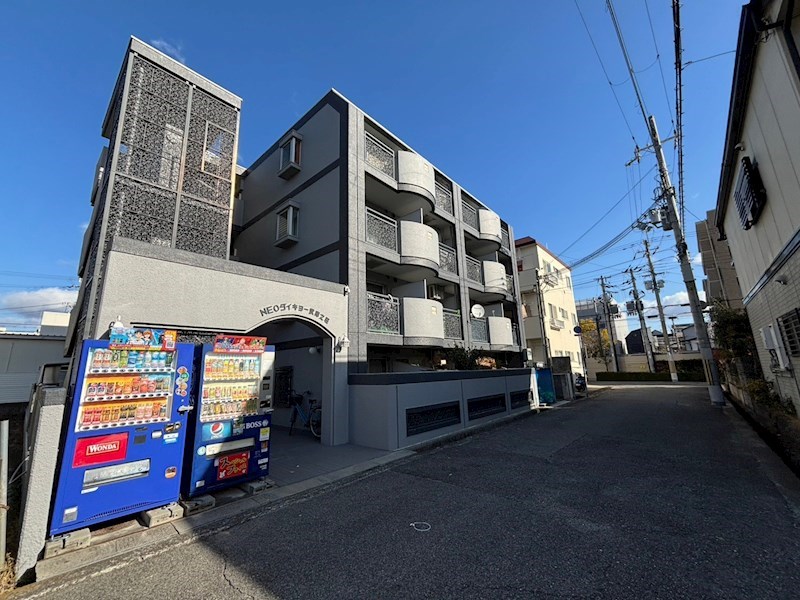 NEOダイキョー武庫之荘の外観