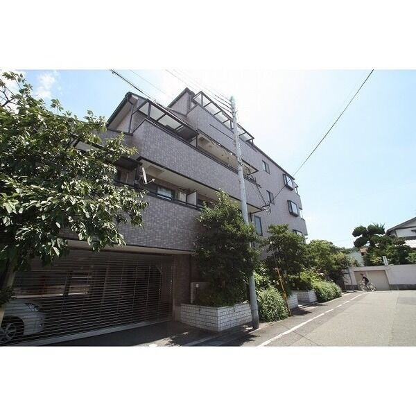 エンゼルコ宮前の外観