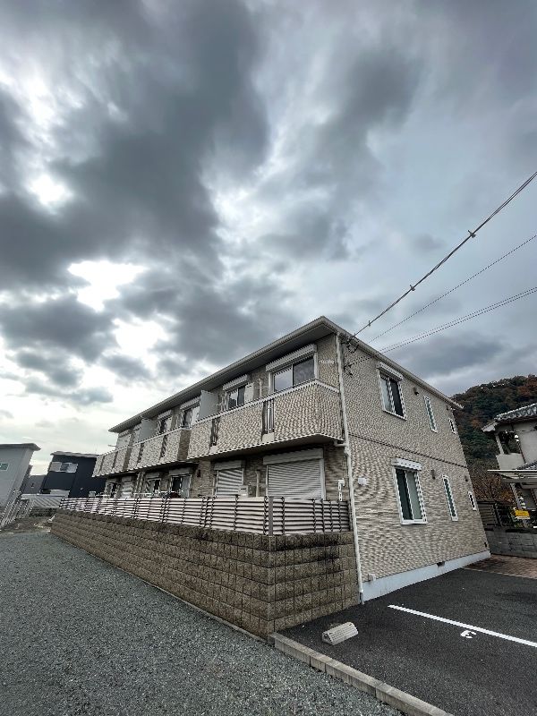 シャーメゾン八幡の外観