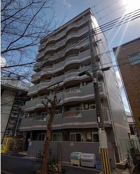 ベルメゾンリズの外観