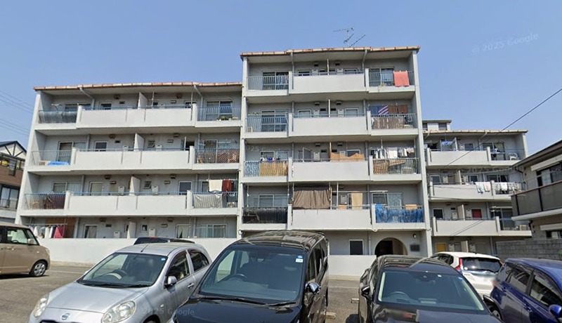 信和ハイツの外観