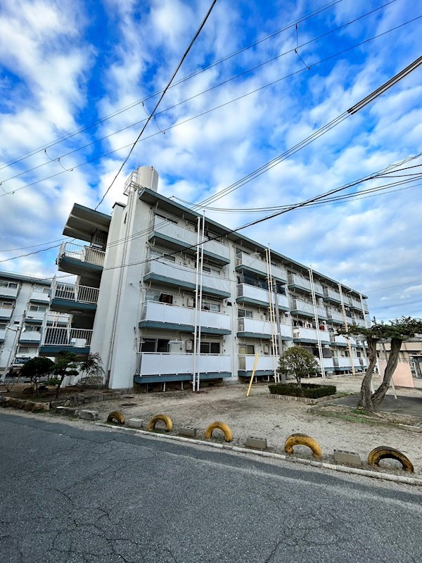 ビレッジハウス東二見1号棟の外観 ビレッジハウス東二見1号棟の外観