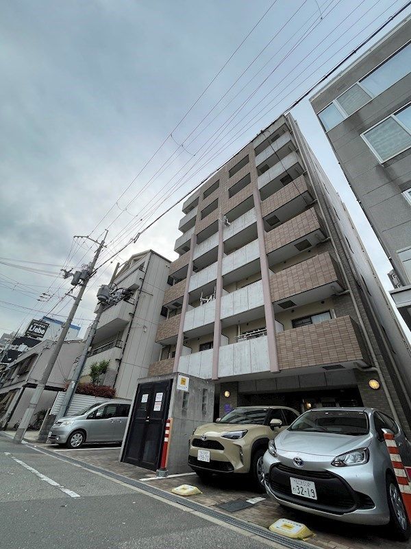 エテルノヨシダの外観