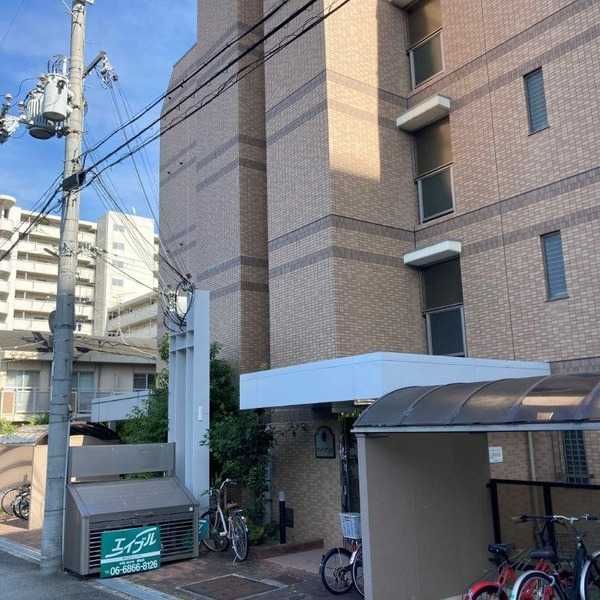 アゼリア01の外観