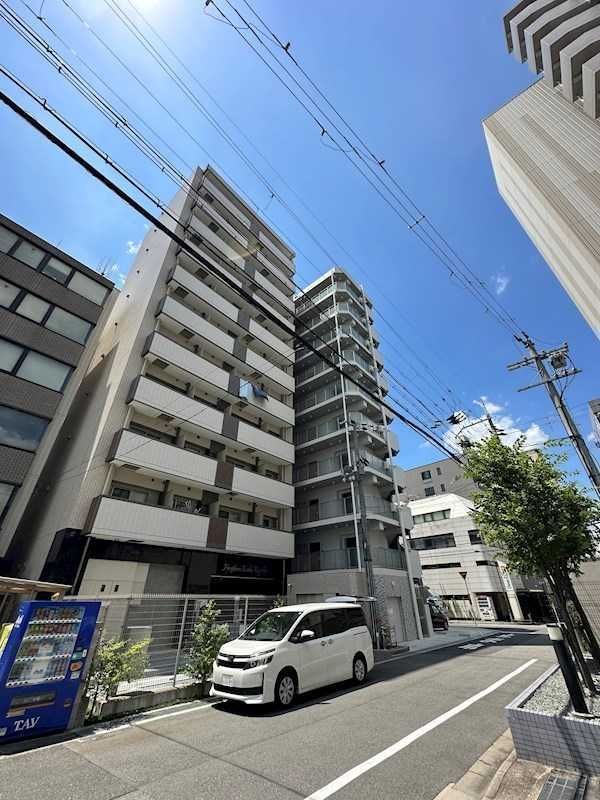 ファーストフィオーレ江坂レガリスの外観