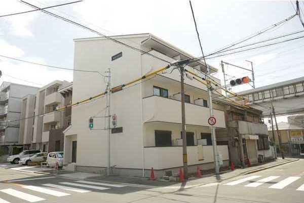 セントレジス新大阪の外観