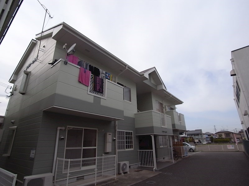 フラワーヒルズの外観