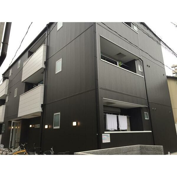 アクシリア尼崎の外観