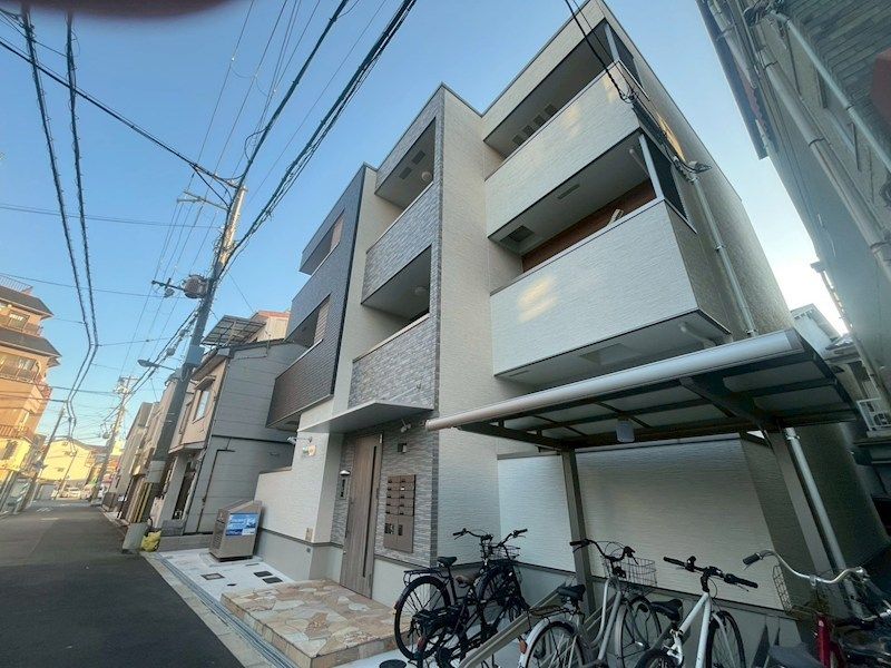 フジパレスＪＲ淡路駅東の外観