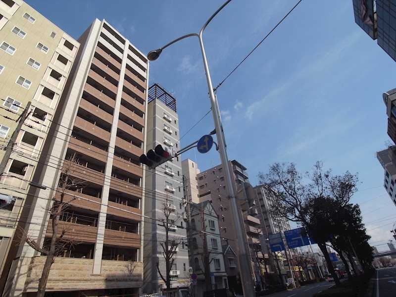 プレミアムコート神戸三宮の外観