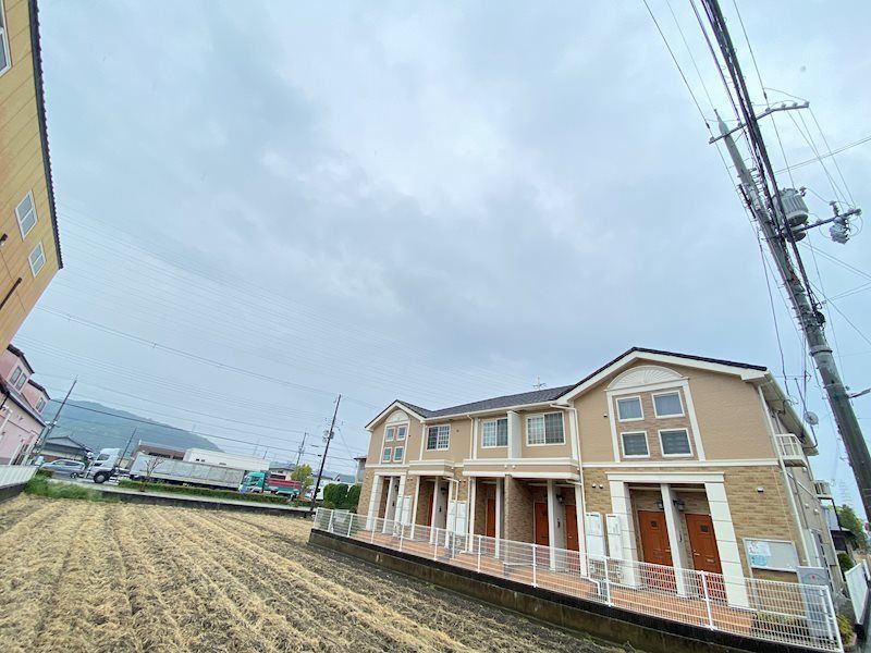 アルモニー・NAOの外観