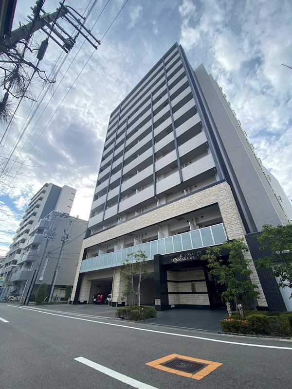 アドバンス新大阪ウエストゲートIIの外観