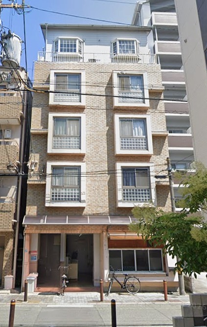 西浦マンションの外観