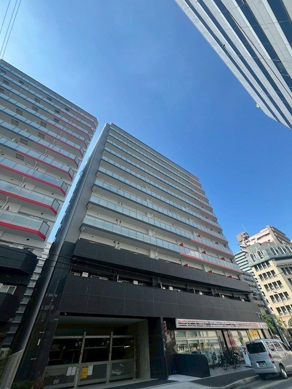 セレニテフラン新大阪の外観