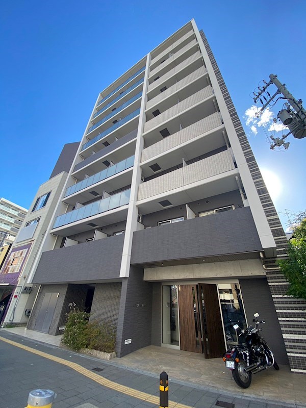 J.T.大阪WESTの外観