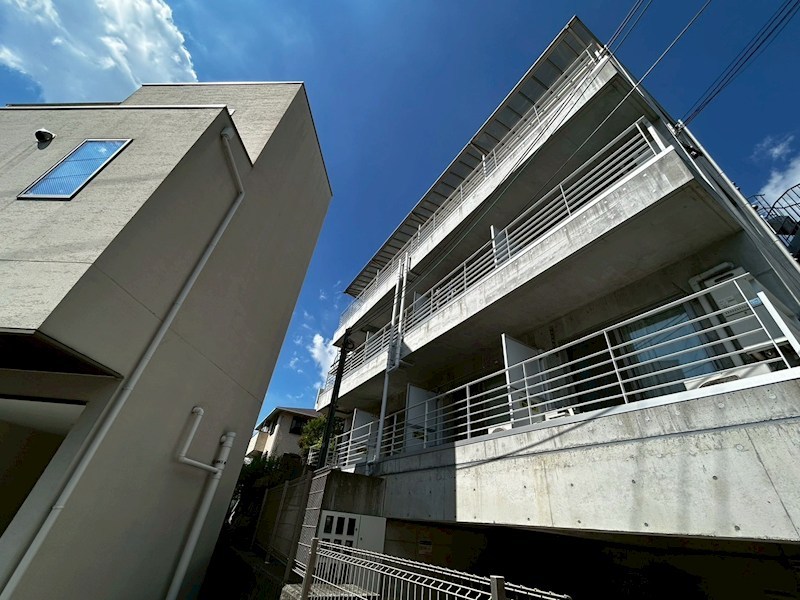 神戸山手アパートメントの外観