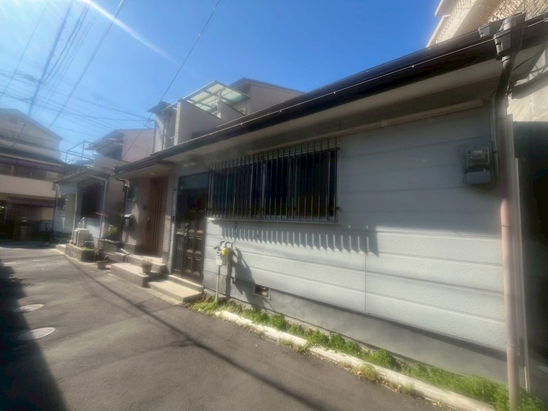 中山手通７丁目貸家の外観